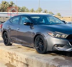 نیسان مەگزیما